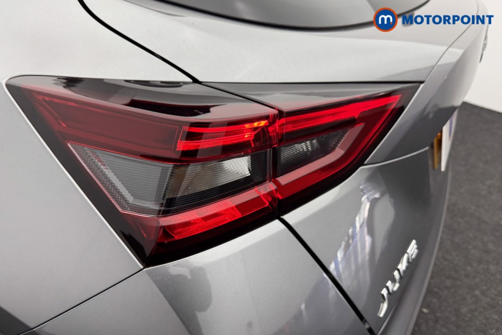 Nissan Juke N-Connecta Manual Petrol SUV - Stock Number (1581374) - 24th supplementary image