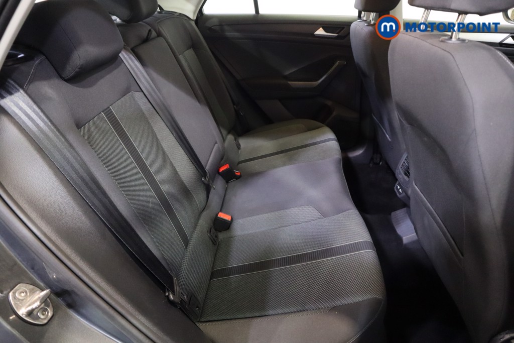 Volkswagen T-Roc Life Automatic Petrol SUV - Stock Number (1581547) - 7th supplementary image