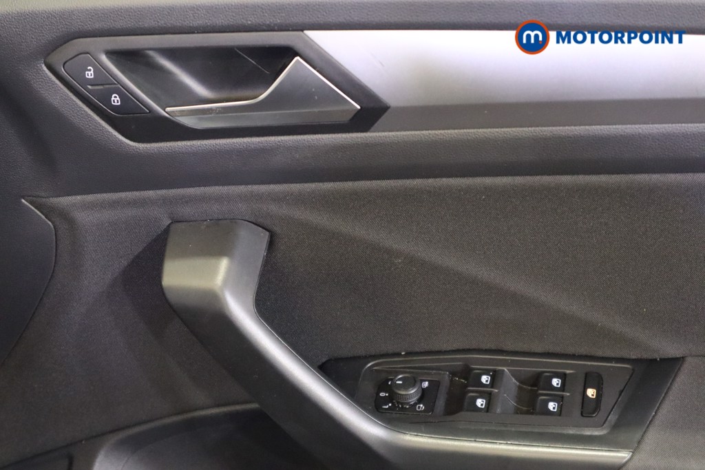 Volkswagen T-Roc Life Automatic Petrol SUV - Stock Number (1581547) - 14th supplementary image