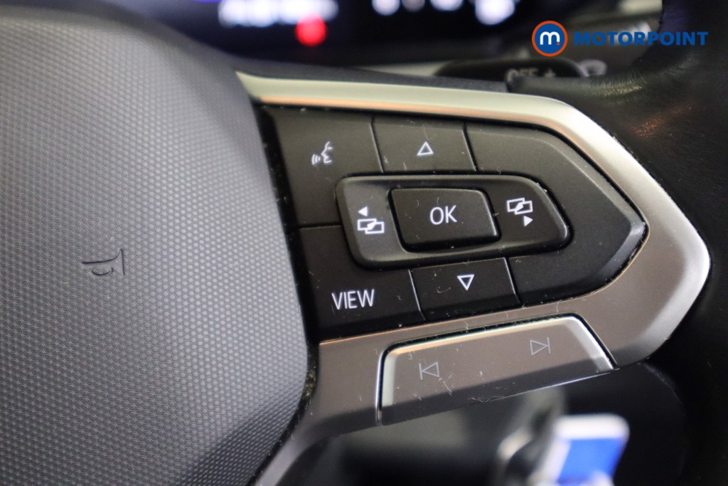 Volkswagen T-Roc Life Automatic Petrol SUV - Stock Number (1581547) - 18th supplementary image