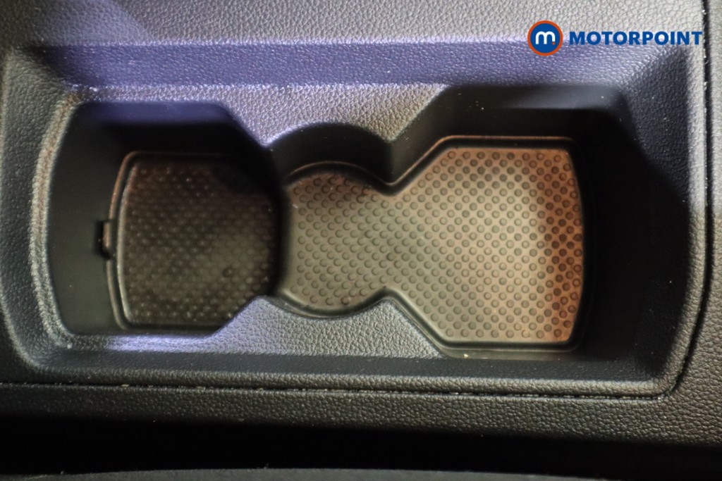 Volkswagen T-Roc Life Automatic Petrol SUV - Stock Number (1581547) - 22nd supplementary image