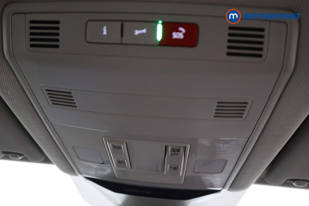 Volkswagen T-Roc Life Automatic Petrol SUV - Stock Number (1581547) - 24th supplementary image