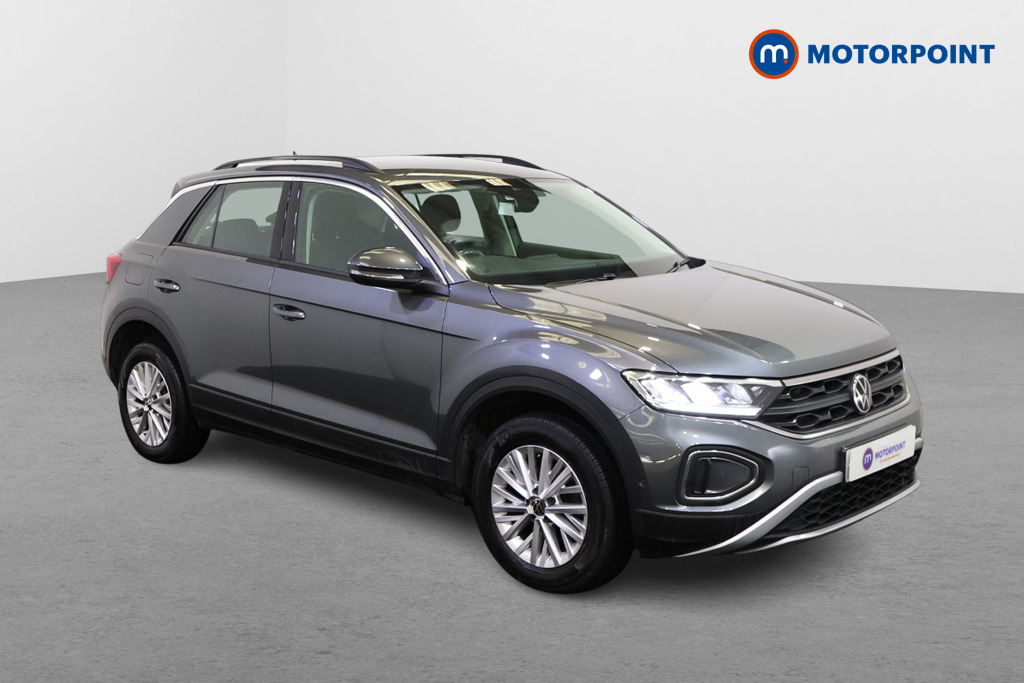 Volkswagen T-Roc Life Automatic Petrol SUV - Stock Number (1581547) - Drivers side front corner