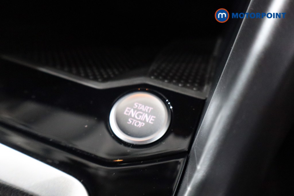 Volkswagen T-Roc Match Automatic Petrol SUV - Stock Number (1581572) - 13th supplementary image