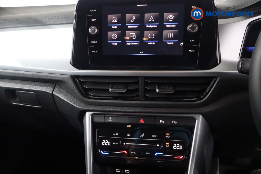 Volkswagen T-Roc Match Automatic Petrol SUV - Stock Number (1581572) - 15th supplementary image