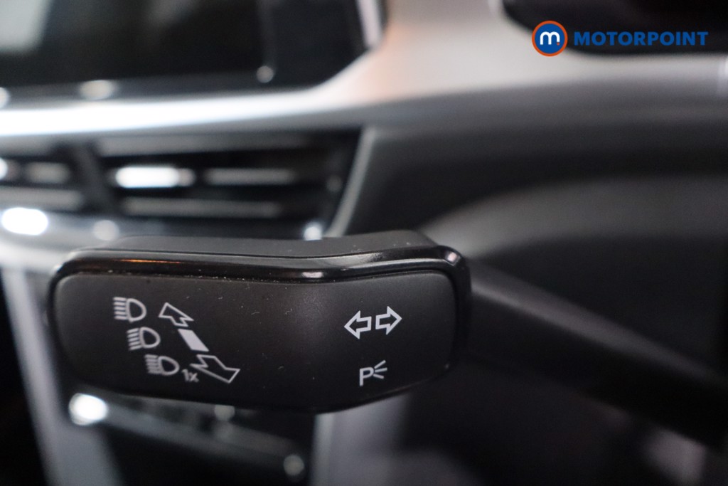 Volkswagen T-Roc Match Automatic Petrol SUV - Stock Number (1581573) - 19th supplementary image