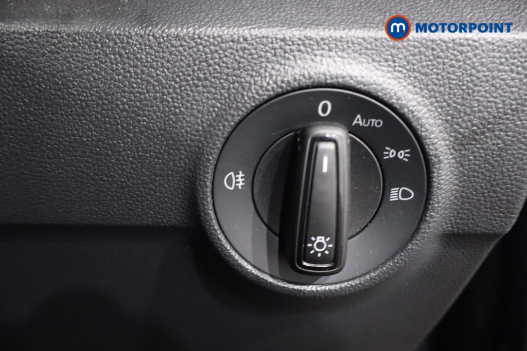 Volkswagen T-Roc Match Automatic Petrol SUV - Stock Number (1581576) - 17th supplementary image