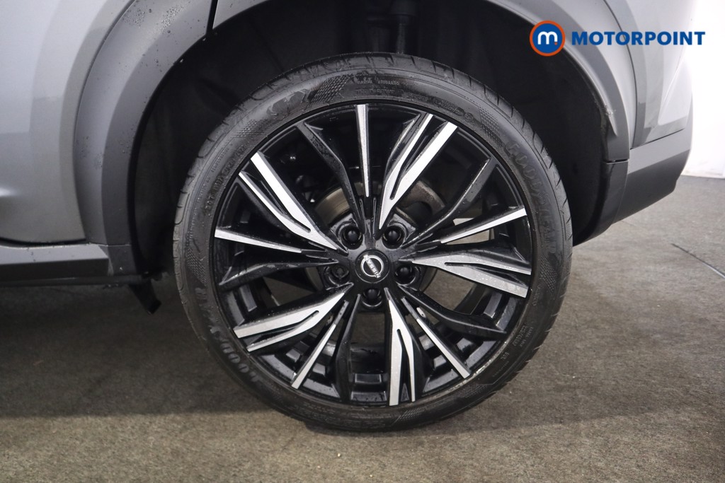 Nissan Juke Tekna-Plus Manual Petrol SUV - Stock Number (1581678) - 17th supplementary image