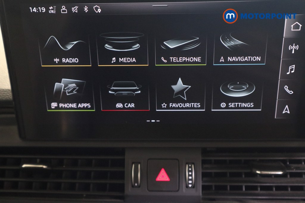 Audi Q5 S Line Automatic Petrol SUV - Stock Number (1581741) - 2nd supplementary image