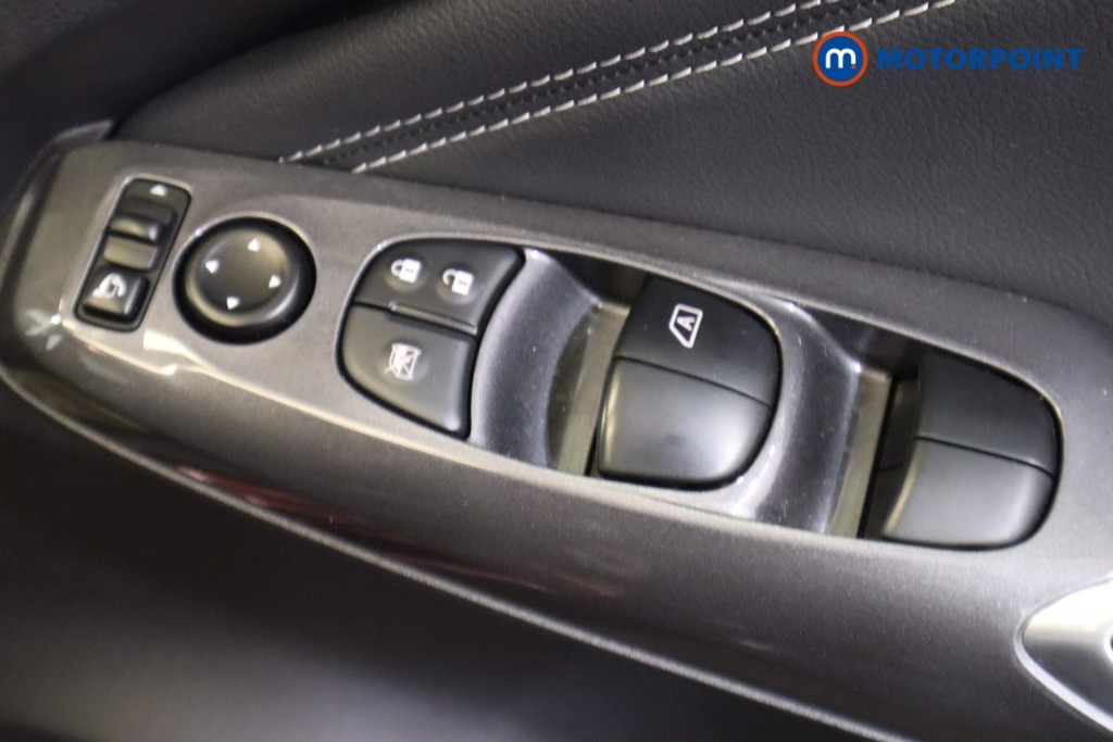 Nissan Juke Tekna Automatic Petrol SUV - Stock Number (1581820) - 10th supplementary image