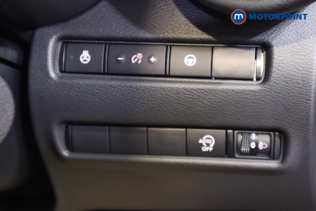 Nissan Juke Tekna Automatic Petrol SUV - Stock Number (1581820) - 11th supplementary image