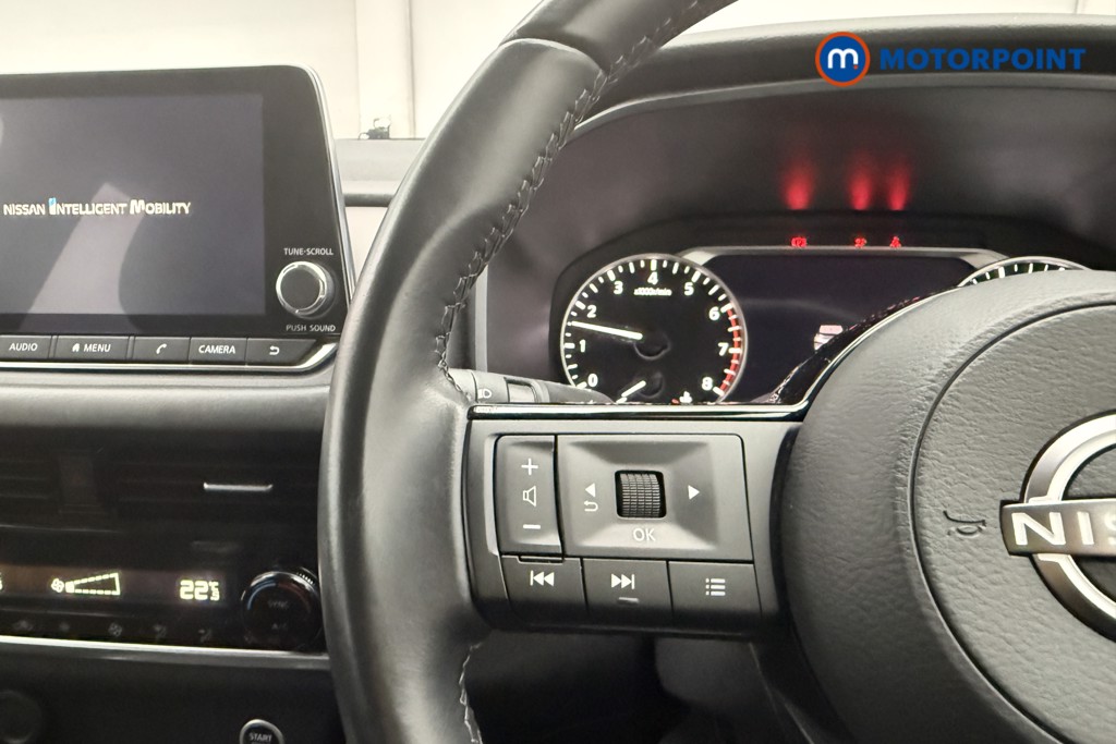 Nissan Qashqai Acenta Premium Manual Petrol SUV - Stock Number (1581913) - 7th supplementary image