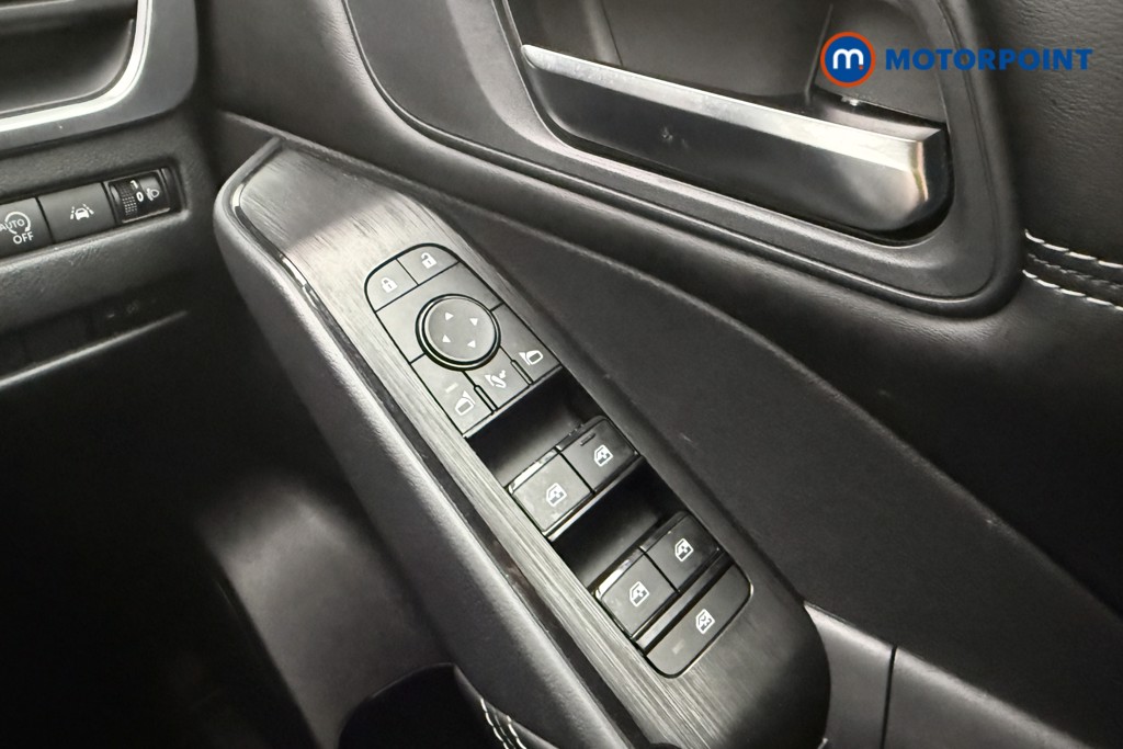 Nissan Qashqai Acenta Premium Manual Petrol SUV - Stock Number (1581913) - 15th supplementary image