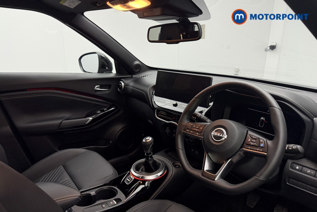 Nissan Juke Tekna Manual Petrol SUV - Stock Number (1581971) - 14th supplementary image