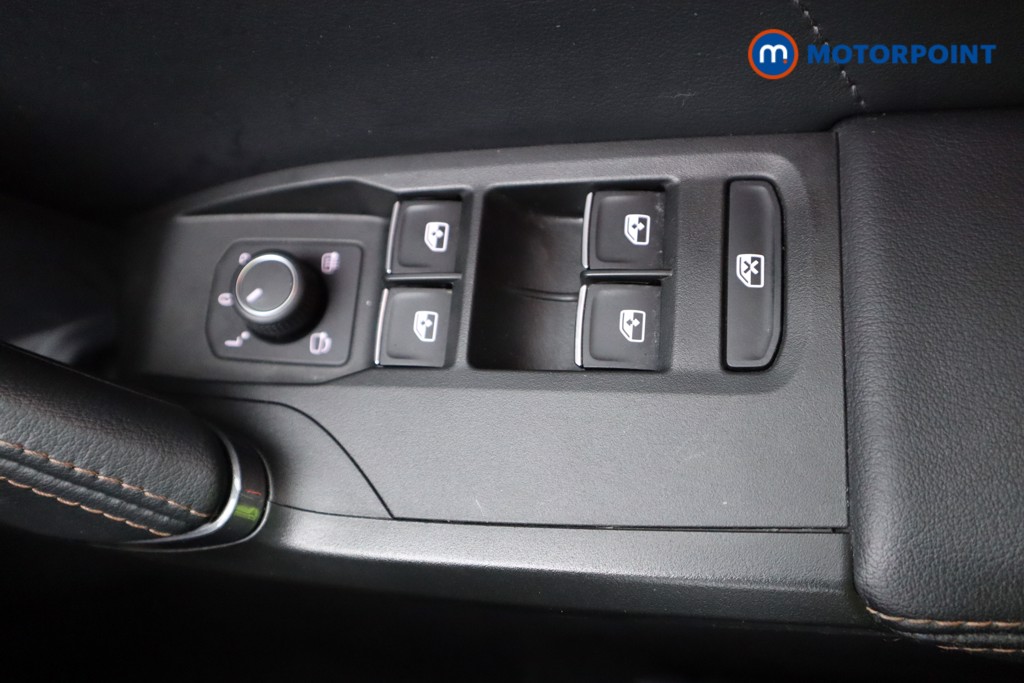 Cupra Formentor VZ3 Automatic Petrol SUV - Stock Number (1582006) - 8th supplementary image