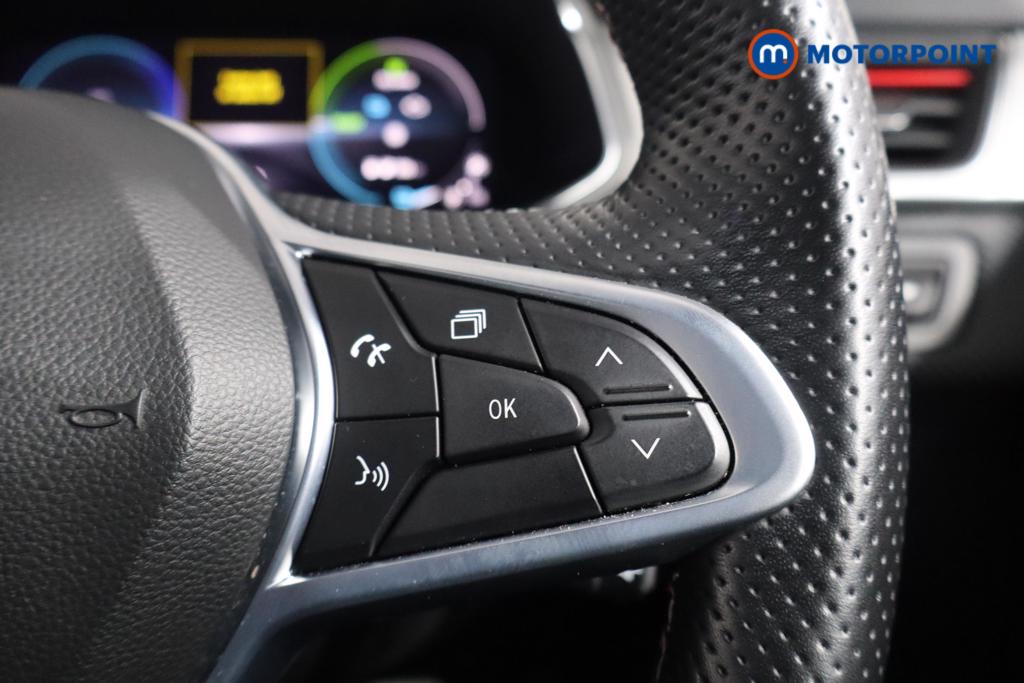 Renault Captur R.S. Line Automatic Petrol Plug-In Hybrid SUV - Stock Number (1582086) - 8th supplementary image