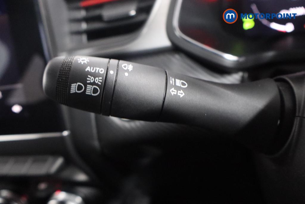 Renault Captur R.S. Line Automatic Petrol Plug-In Hybrid SUV - Stock Number (1582086) - 10th supplementary image