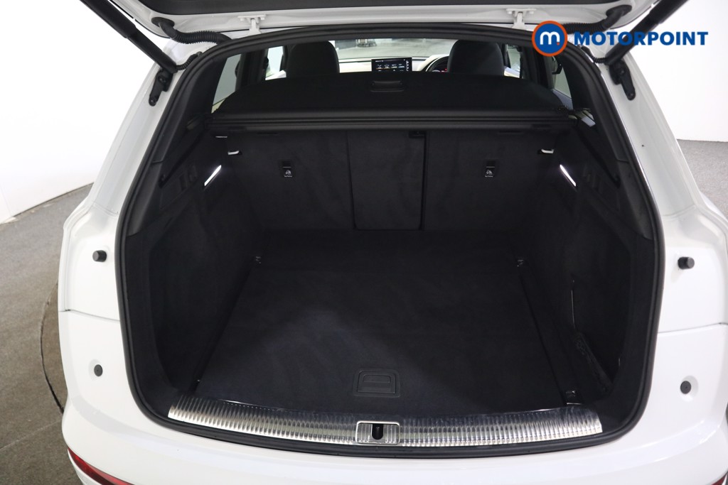 Audi Q5 S Line Automatic Petrol SUV - Stock Number (1582294) - 14th supplementary image