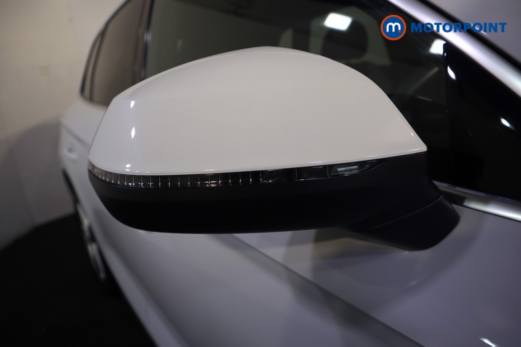 Audi Q5 S Line Automatic Petrol SUV - Stock Number (1582294) - 27th supplementary image