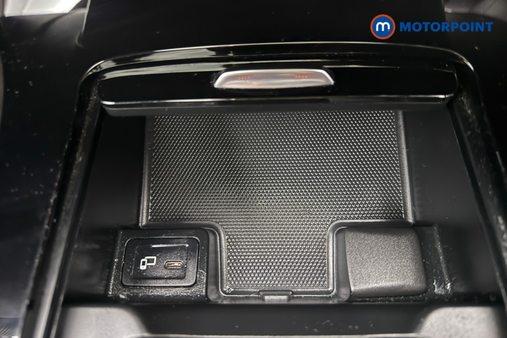 Mercedes-Benz CLA Amg Line Automatic Diesel Coupe - Stock Number (1582335) - 15th supplementary image