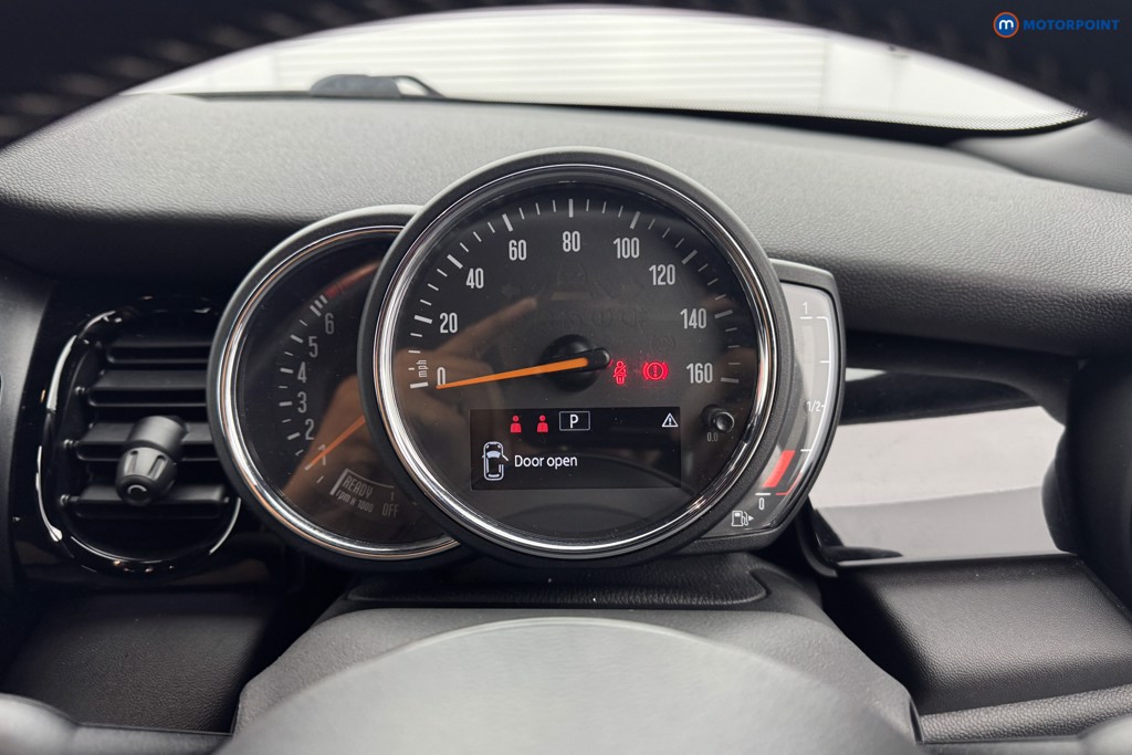 Mini Hatchback Cooper Sport Automatic Petrol Hatchback - Stock Number (1582465) - 4th supplementary image