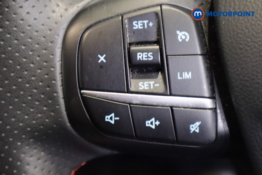 Ford Kuga St-Line Edition Manual Diesel SUV - Stock Number (1582562) - 19th supplementary image