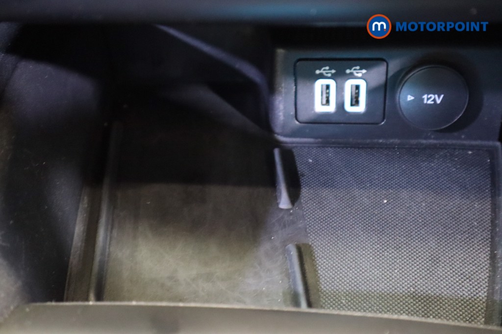 Ford Kuga St-Line Edition Manual Diesel SUV - Stock Number (1582562) - 24th supplementary image