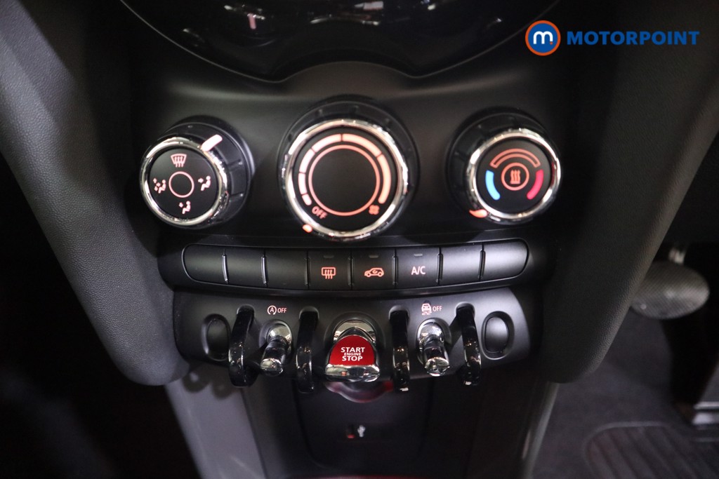 Mini Hatchback Cooper Classic Automatic Petrol Hatchback - Stock Number (1582621) - 7th supplementary image