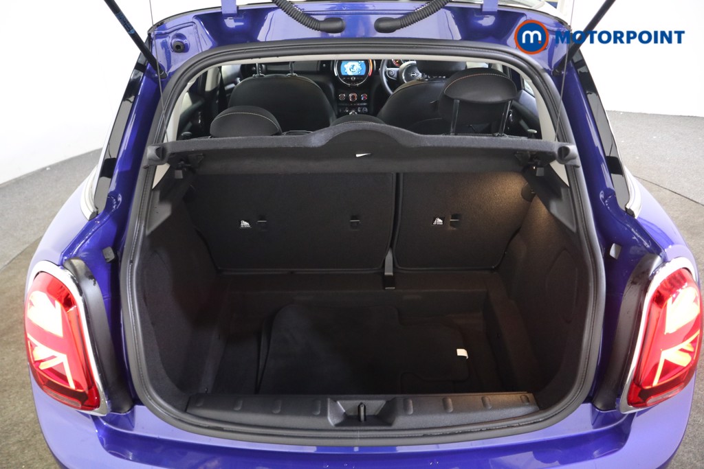 Mini Hatchback Cooper Classic Automatic Petrol Hatchback - Stock Number (1582621) - 11th supplementary image
