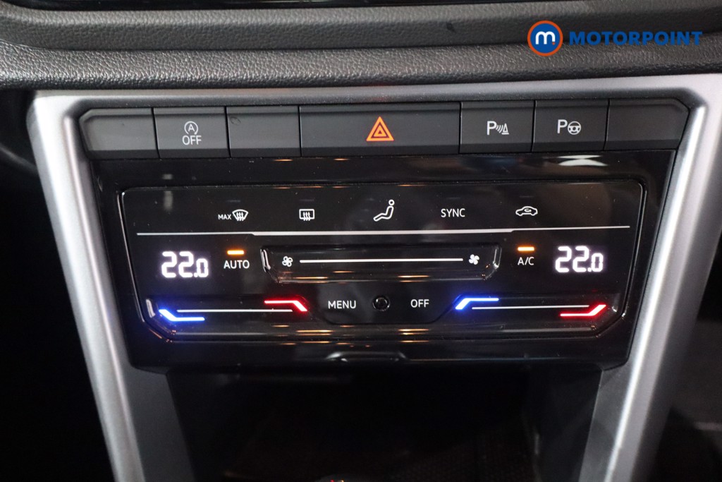 Volkswagen T-Roc Life Automatic Petrol SUV - Stock Number (1582661) - 16th supplementary image