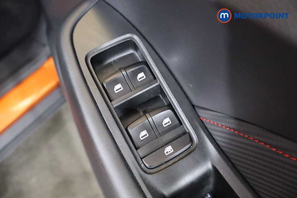 Mg Motor Uk ZS Exclusive Manual Petrol SUV - Stock Number (1582968) - 21st supplementary image