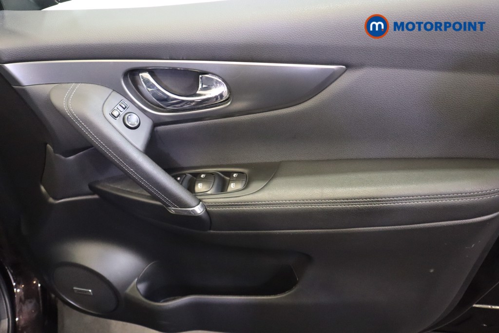 Nissan Qashqai Tekna Automatic Petrol SUV - Stock Number (1583083) - 13th supplementary image