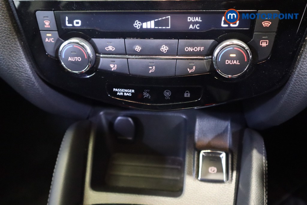 Nissan Qashqai Tekna Automatic Petrol SUV - Stock Number (1583083) - 23rd supplementary image