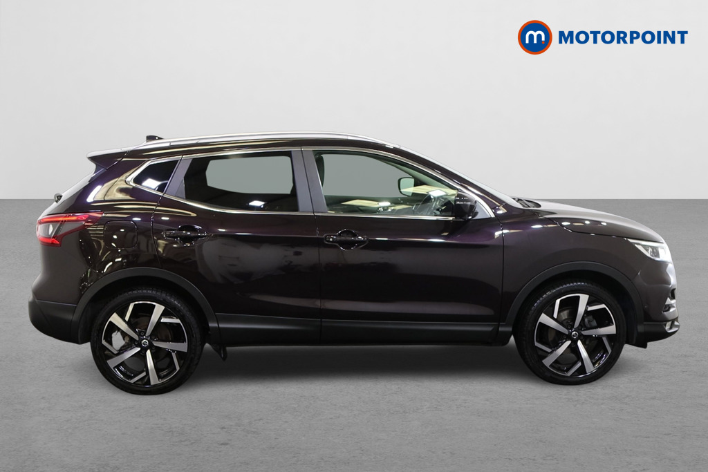 Nissan Qashqai Tekna Automatic Petrol SUV - Stock Number (1583083) - Drivers side