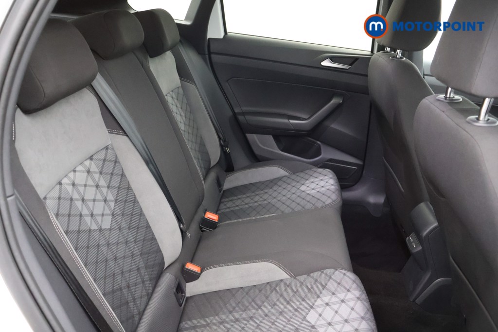 Volkswagen Taigo R-Line Automatic Petrol SUV - Stock Number (1583559) - 12th supplementary image