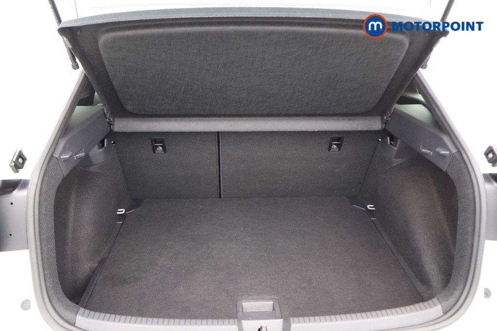 Volkswagen Taigo R-Line Automatic Petrol SUV - Stock Number (1583559) - 15th supplementary image