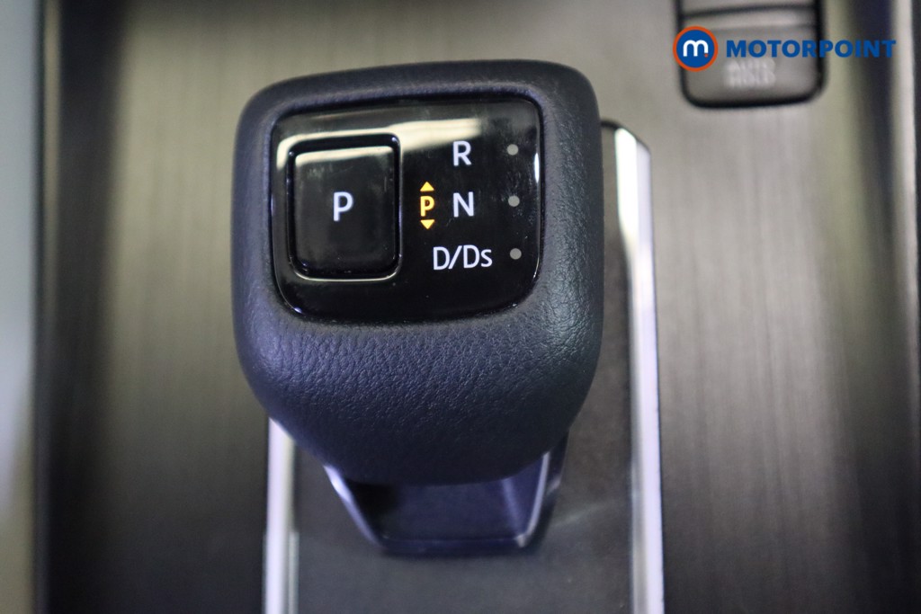 Nissan Qashqai Tekna Automatic Petrol SUV - Stock Number (1583563) - 5th supplementary image