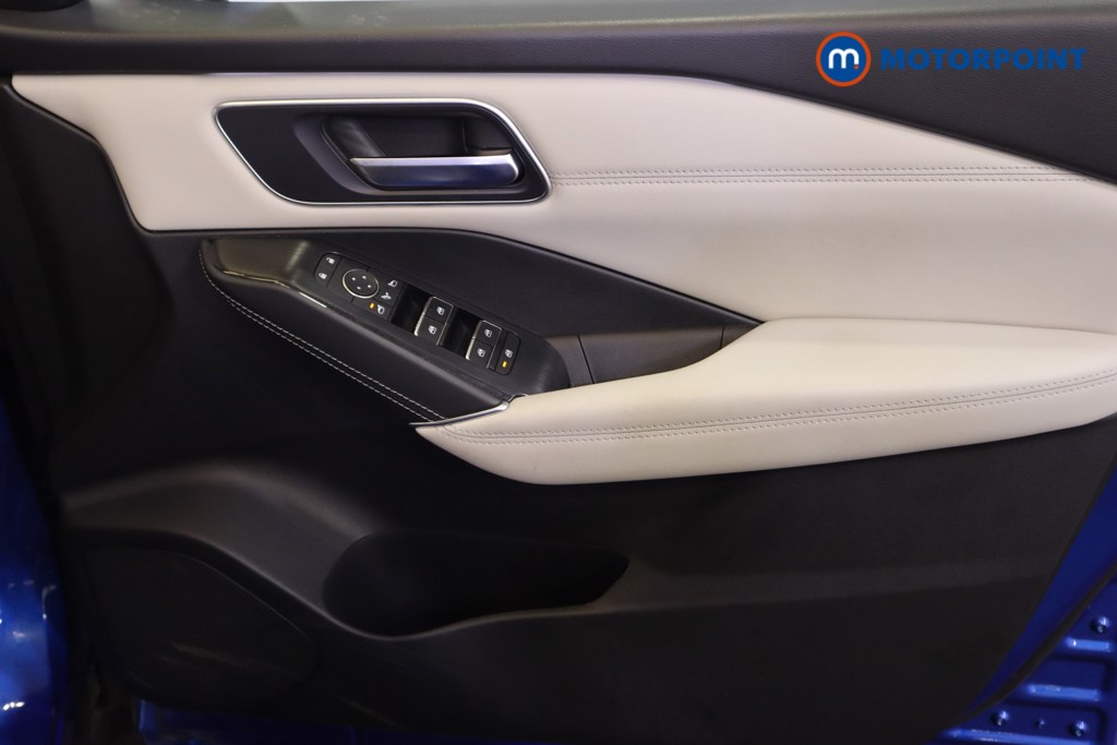 Nissan Qashqai Tekna Automatic Petrol SUV - Stock Number (1583563) - 13th supplementary image