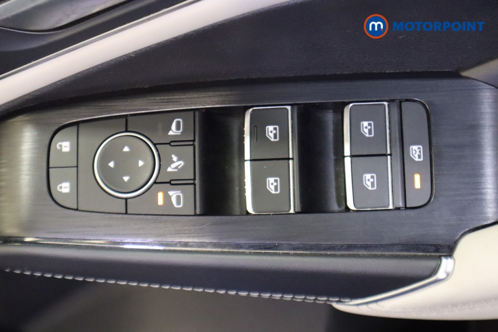 Nissan Qashqai Tekna Automatic Petrol SUV - Stock Number (1583563) - 15th supplementary image