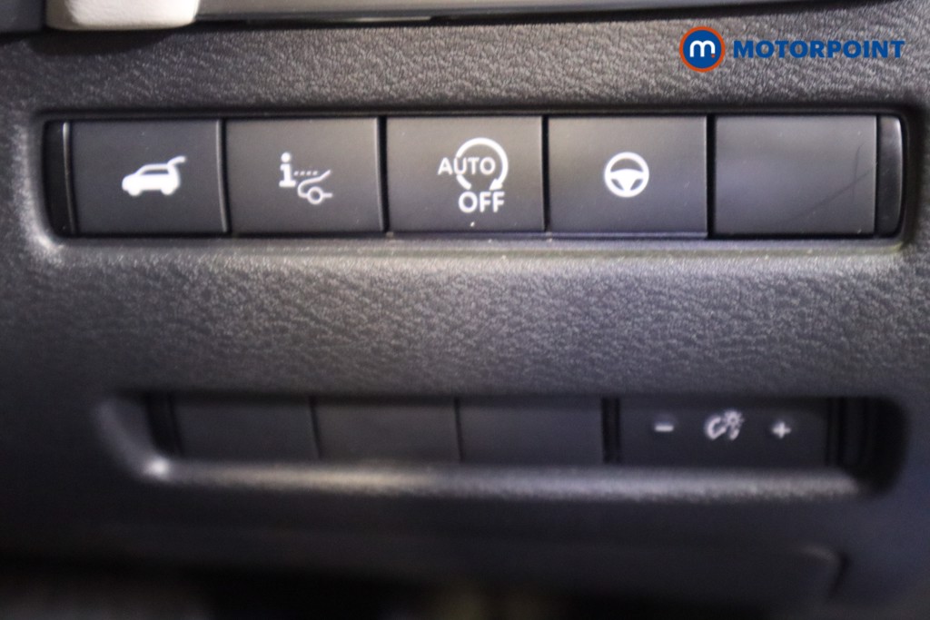 Nissan Qashqai Tekna Automatic Petrol SUV - Stock Number (1583563) - 17th supplementary image