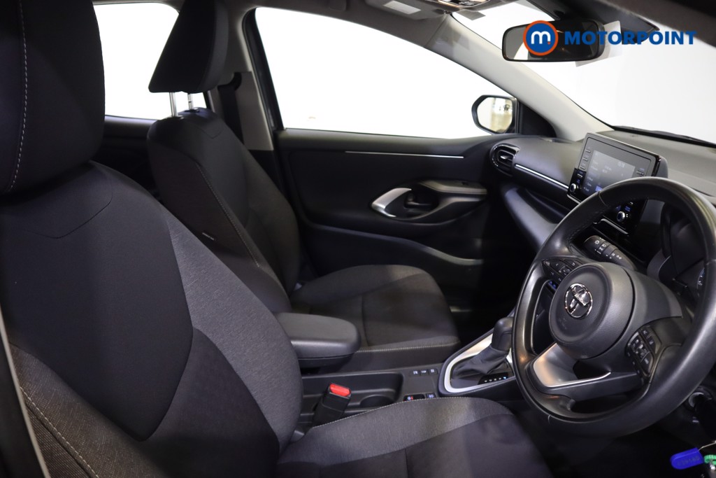Toyota Yaris Icon Automatic Petrol-Electric Hybrid Hatchback - Stock Number (1583694) - 10th supplementary image