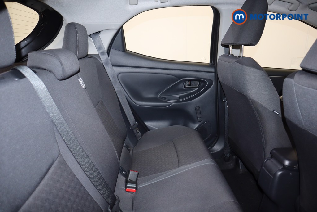 Toyota Yaris Icon Automatic Petrol-Electric Hybrid Hatchback - Stock Number (1583694) - 11th supplementary image