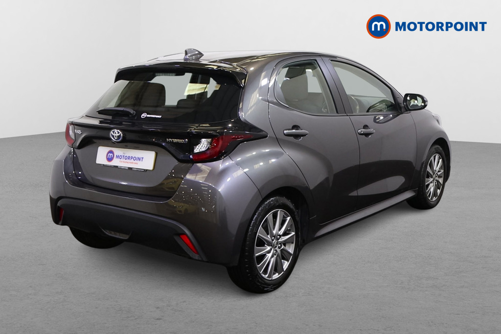Toyota Yaris Icon Automatic Petrol-Electric Hybrid Hatchback - Stock Number (1583694) - Drivers side rear corner