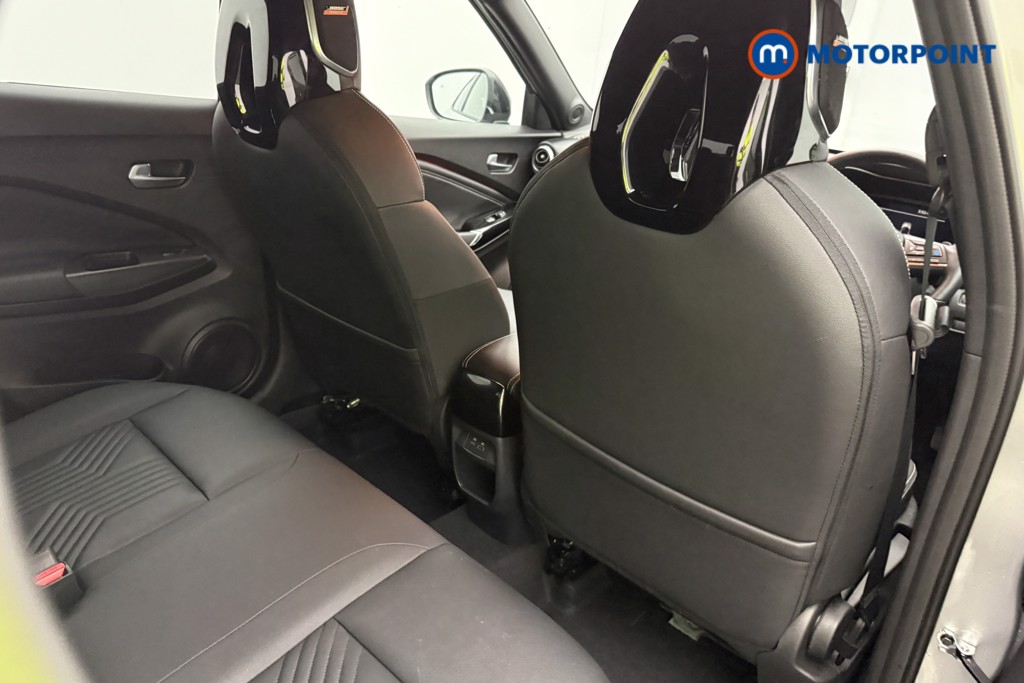 Nissan Juke Tekna Automatic Petrol SUV - Stock Number (1583718) - 9th supplementary image