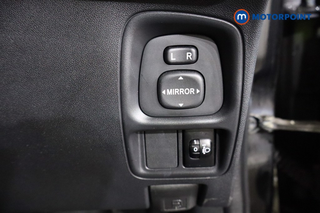 Toyota Aygo X-Play Manual Petrol Hatchback - Stock Number (1583728) - 18th supplementary image