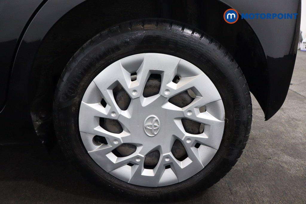 Toyota Aygo X-Play Manual Petrol Hatchback - Stock Number (1583728) - 28th supplementary image