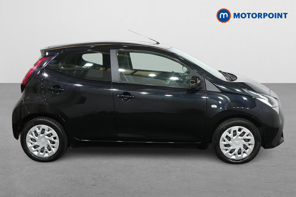 Toyota Aygo X-Play Manual Petrol Hatchback - Stock Number (1583728) - Drivers side