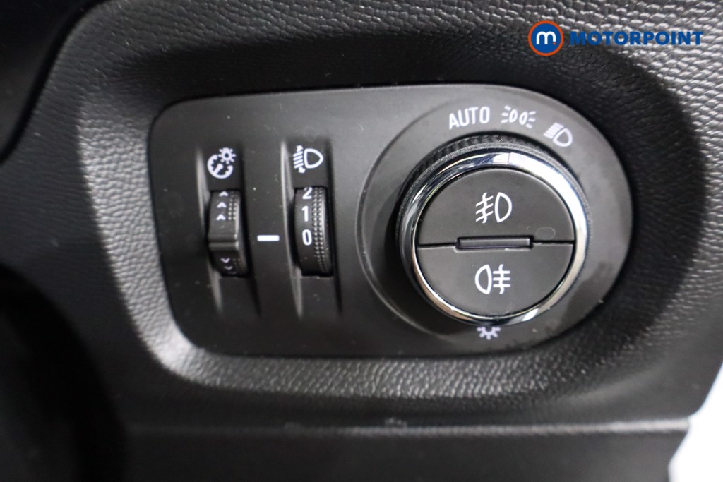 Vauxhall Corsa Sri Edition Manual Petrol Hatchback - Stock Number (1583778) - 16th supplementary image