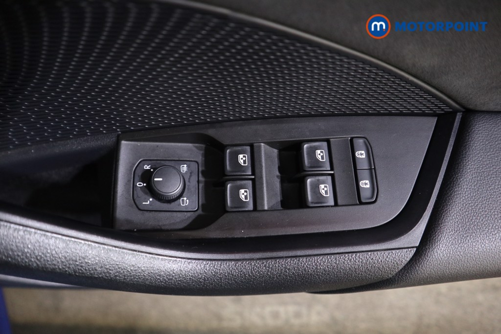 Skoda Octavia VRS Automatic Petrol Plug-In Hybrid Estate - Stock Number (1583841) - 9th supplementary image