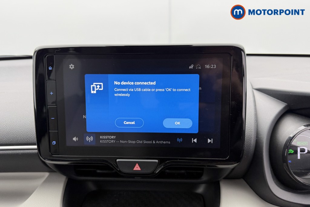 Toyota Yaris Excel Automatic Petrol-Electric Hybrid Hatchback - Stock Number (1583898) - 8th supplementary image